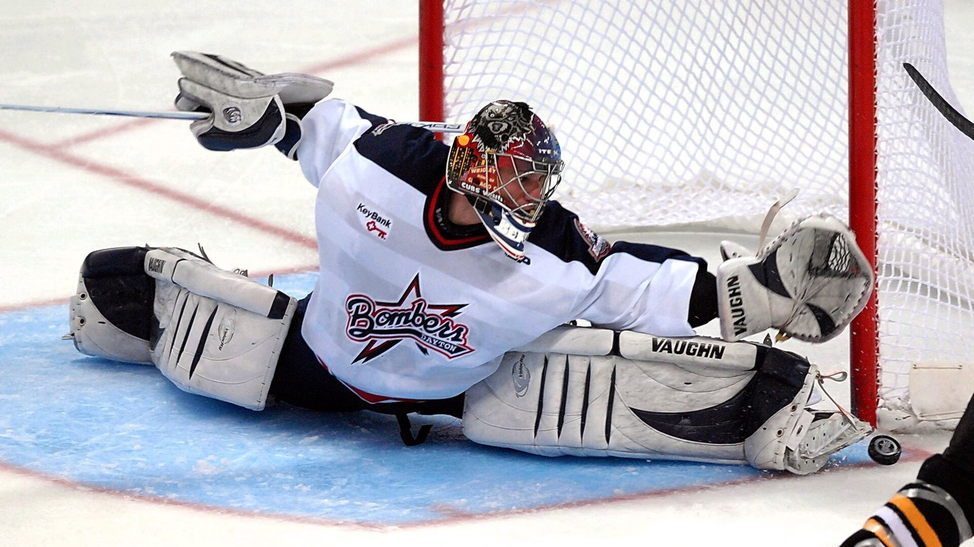 盐湖城雪夜战神,当拉文在掘金禁区写下神迹