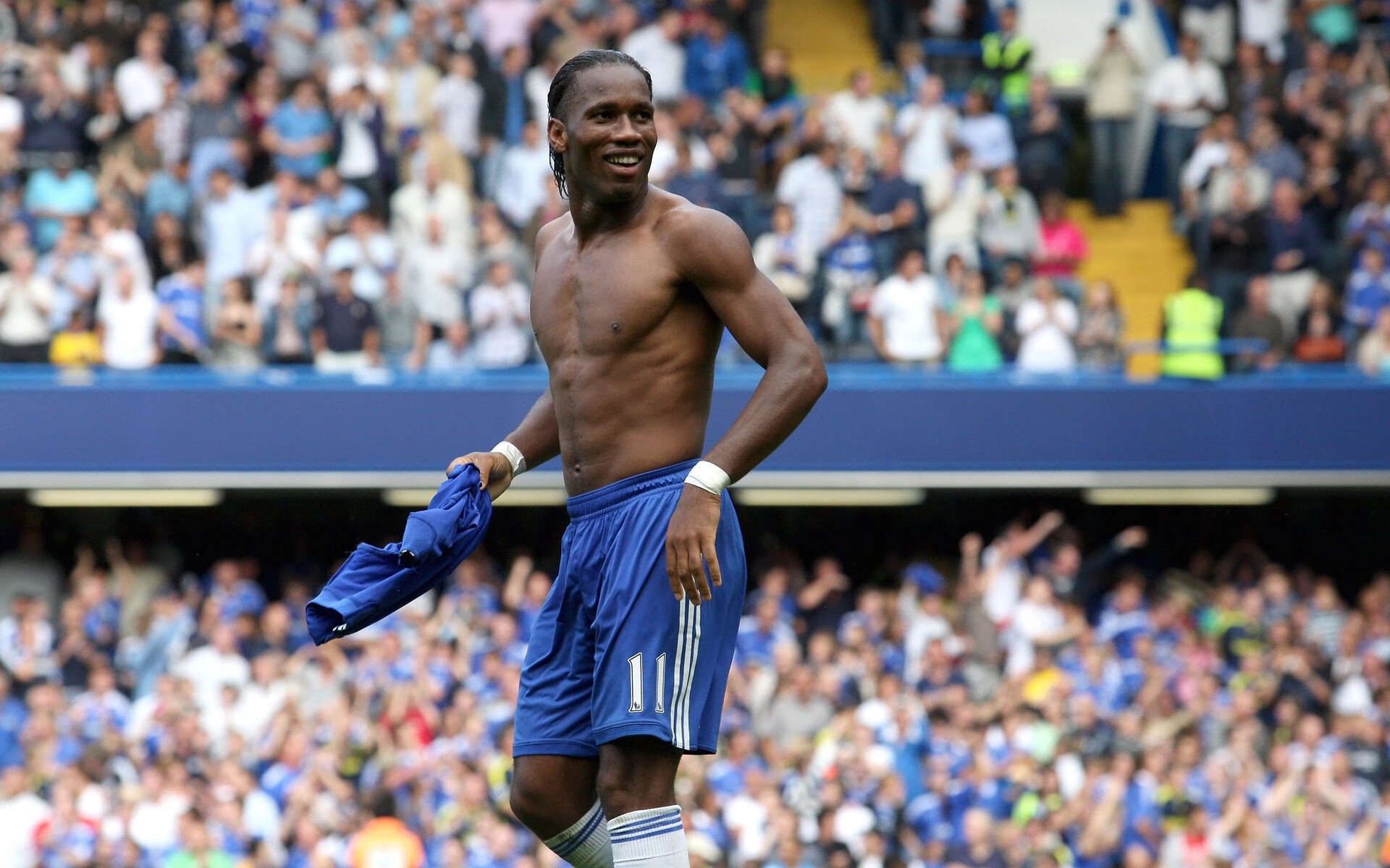 史诗绝杀！2026世界杯惊魂夜，佛罗伦萨绽放，乌克兰泪洒终场哨