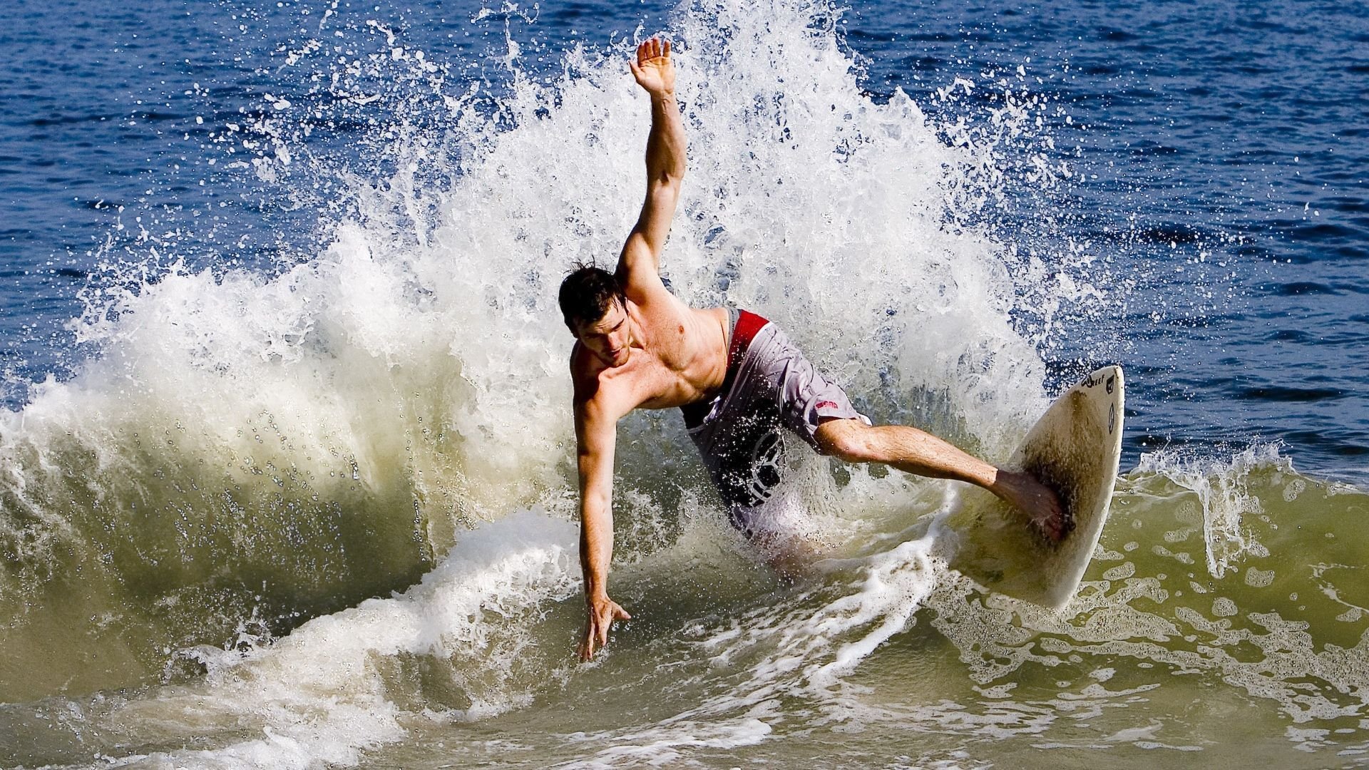 王者降临，劳塔罗如何在美加墨世界杯赛场接管比赛，诠释终极前锋形态？