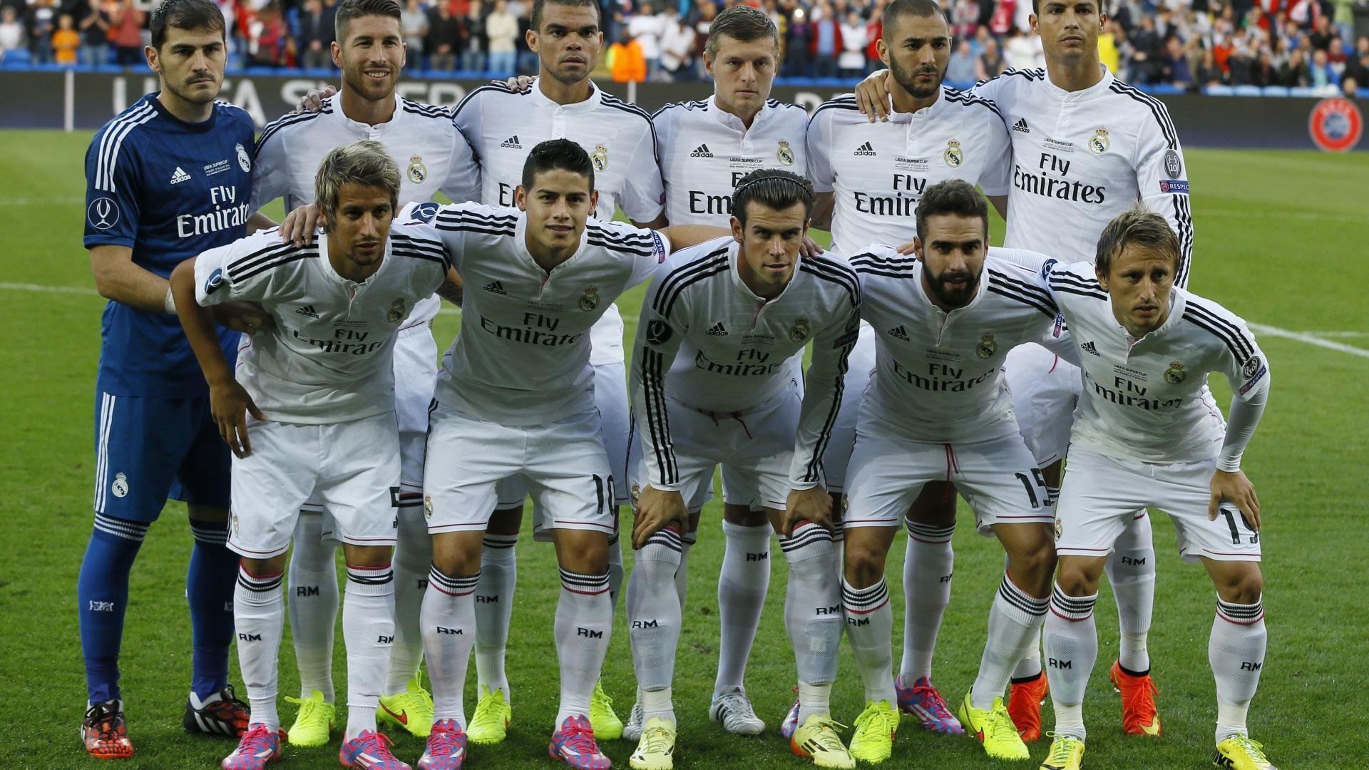 本泽马一剑封喉锁定胜局，苏格兰横扫尼日利亚收割胜利，国际足球双线战报深度解析